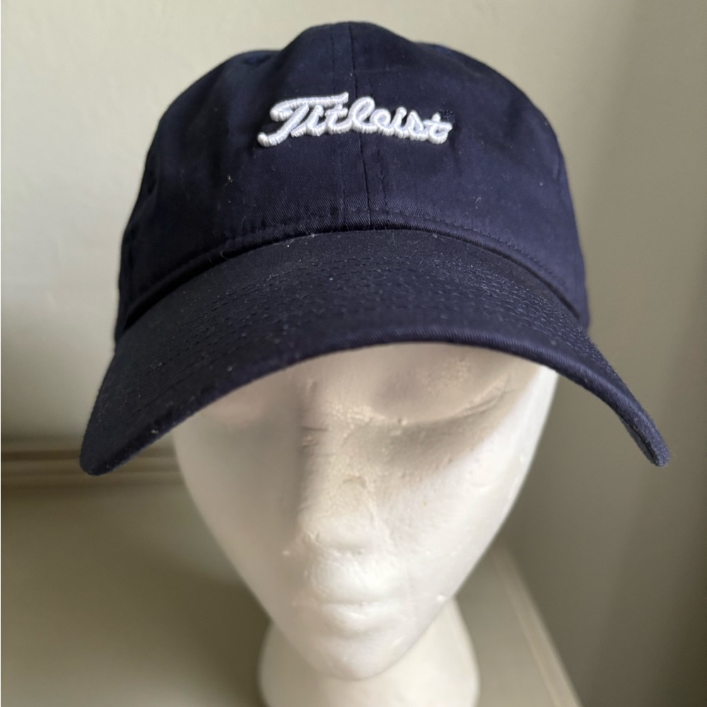Titleist Dark Blue Golf Hat